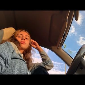 Meet your Posher, Rose